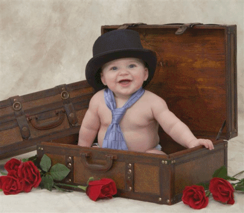 bambino con la valigia