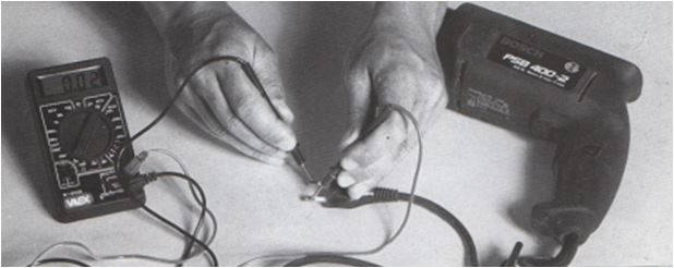 uso del tester: prova apparecchi elettrici