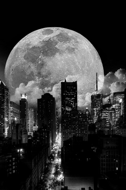 città notte luna