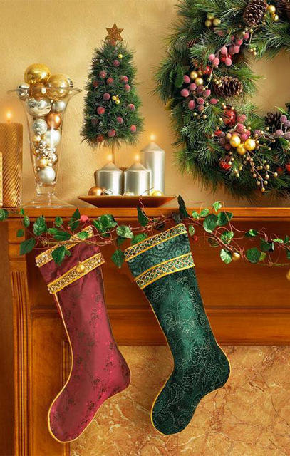 Sfondi Gratis Telefonino calze della befana