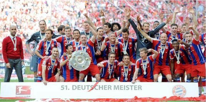 Foto festeggiamenti Bayer Monaco vince la Bundesliga